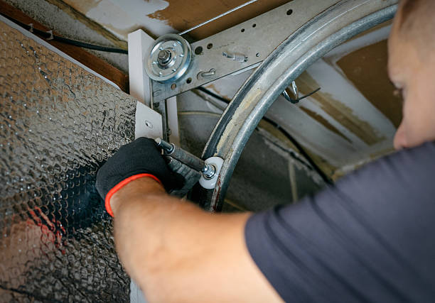 Affordable Garage Door Panel Replacement solutions in Pontiac, MI